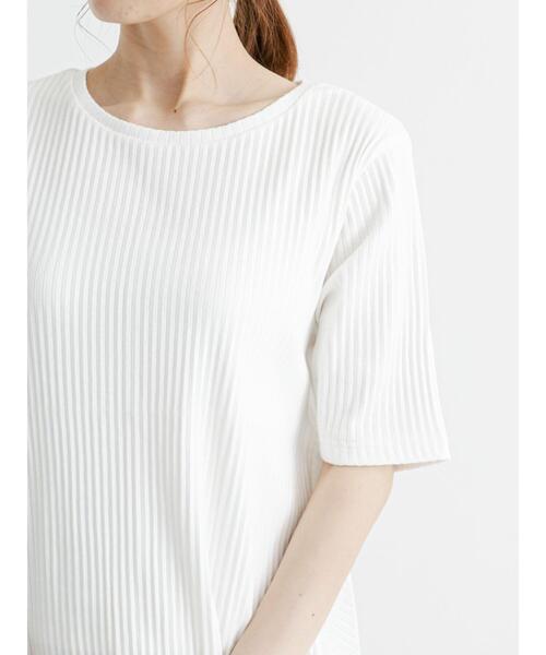 Te chichi(テチチ)の「針抜きリブ後ろスリット5分袖プルオーバー(Tシャツ/カットソー・レディース・グリーン/ブラック/オフホワイト・フリ-)」の13枚目の写真