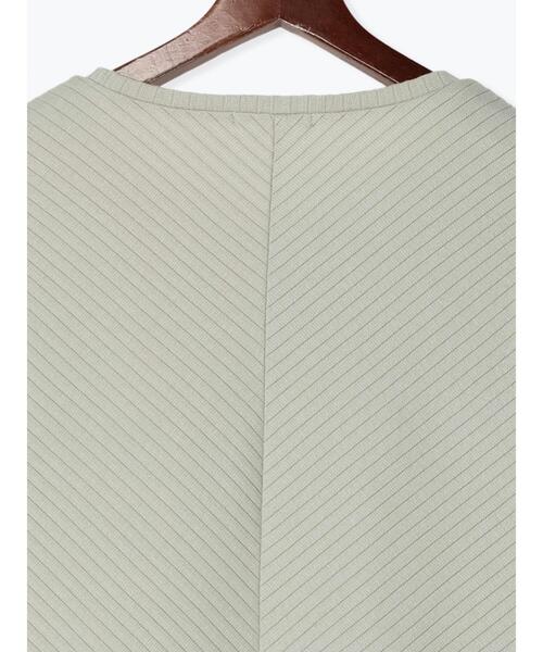 Te chichi(テチチ)の「針抜きリブ後ろスリット5分袖プルオーバー(Tシャツ/カットソー・レディース・グリーン/ブラック/オフホワイト・フリ-)」の22枚目の写真