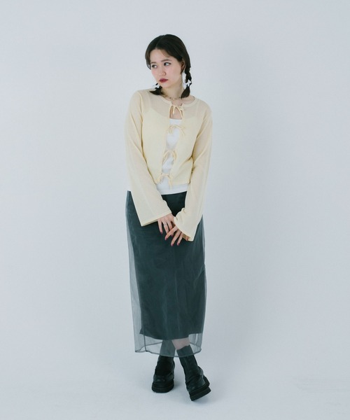 TINA:JOJUN(ティーナジョジュン)の「シアー リボンカーディガン TINA:JOJUN(カーディガン/ボレロ・レディース・アイボリー/カーキ/スモークピンク・M)」の7枚目の写真