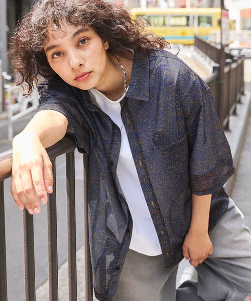 MSG（エムエスジー）の「総柄メッシュ半袖シャツ（シャツ/ブラウス