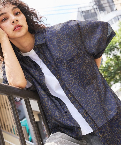 MSG（エムエスジー）の「総柄メッシュ半袖シャツ（シャツ/ブラウス