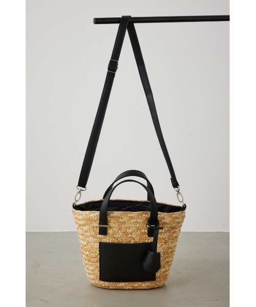 AZUL by moussy(アズールバイマウジー)の「FRONT POCKET BUCKET TOTE BAG/フロントポケットバケットトートバッグ(ショルダーバッグ・レディース・ブラック/キャメル・FREE)」の8枚目の写真
