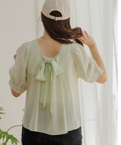 flower（フラワー）の「リボンパフハーフブラウス（シャツ/ブラウス・レディース・アイボリー/ブラウン/ブルー/グリーン・FREE）」の3枚目の写真