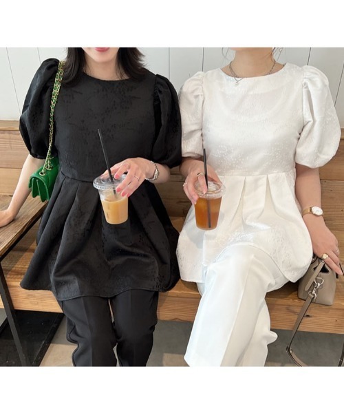 ジャガードタックペプラムブラウス