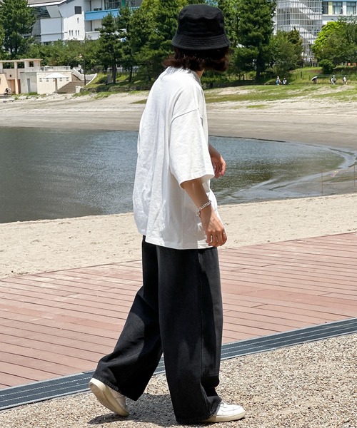 kutir（クティール）の「ダブルニーワイドデニムパンツ（デニムパンツ・メンズ・グレー/ブラック・SMALL/MEDIUM/LARGE）」の16枚目の写真