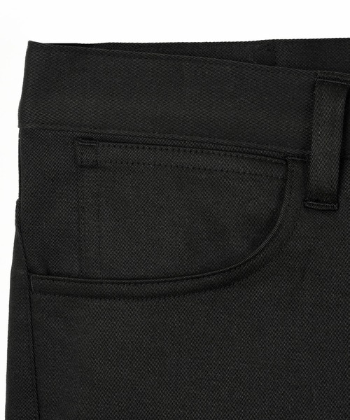 LAD MUSICIAN（ラッドミュージシャン）の「TAPERED TIGHT PANTS（チノパンツ・メンズ・ブラック・44/42/46）」の2枚目の写真