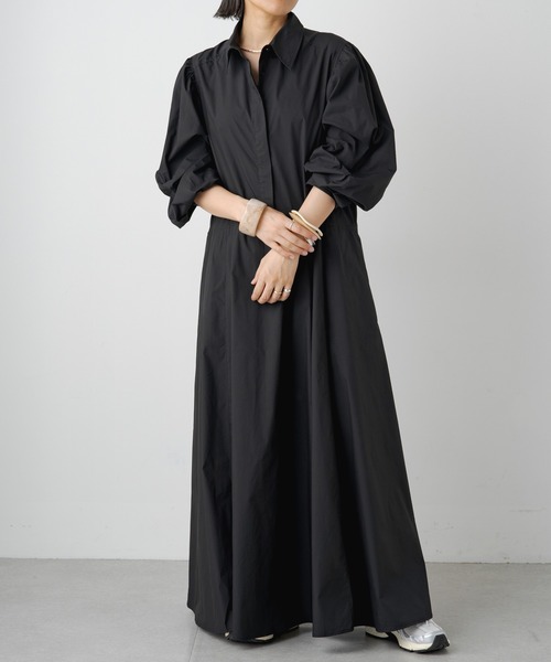 美品 To Black Keiko Kishi ロングフレアシャツワンピース セール】フレアロングシャツワンピース（シャツワンピース