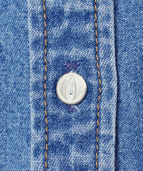 B.C STOCK（ベーセーストック）の「デニムワーカーシャツ（シャツ/ブラウス・レディース・ブルー・FREE）」の7枚目の写真