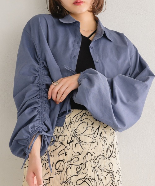 RETRO GIRL（レトロガール）の「起毛袖シャーリングSH（シャツ/ブラウス・レディース・ブラック/ライトベージュ/ブルー・FREE）」の3枚目の写真