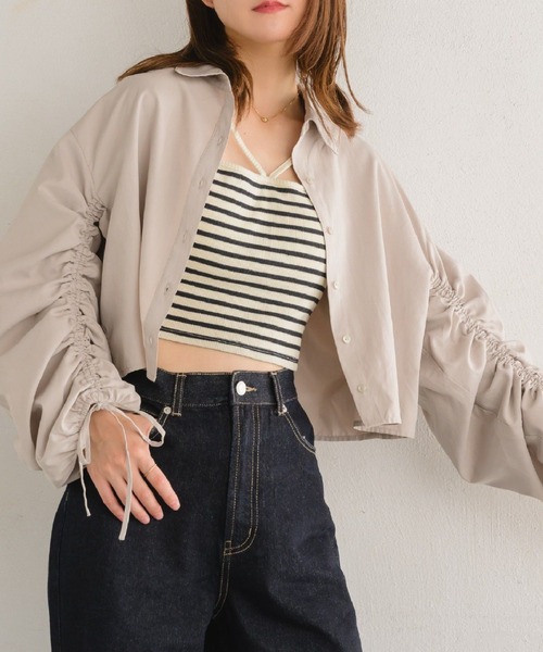 RETRO GIRL（レトロガール）の「起毛袖シャーリングSH（シャツ/ブラウス・レディース・ブラック/ライトベージュ/ブルー・FREE）」の10枚目の写真