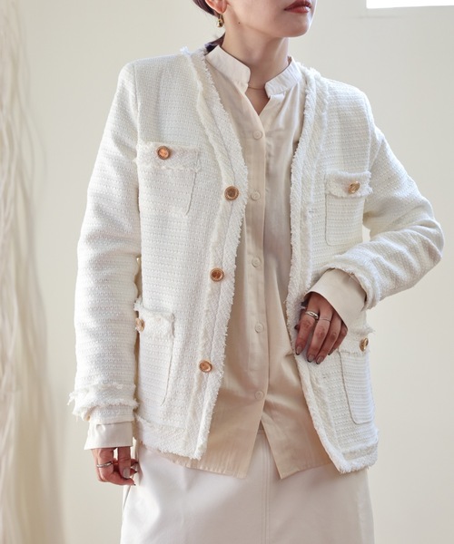 ULEULA（ウルア）の「ツイードジャケット/Vネックノーカラージャケット（ノーカラージャケット・レディース・アイボリー/ブラック・FREE）」の4枚目の写真
