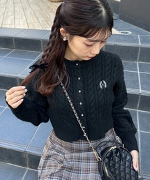 ワンポイント刺繍金ボタンカーディガン