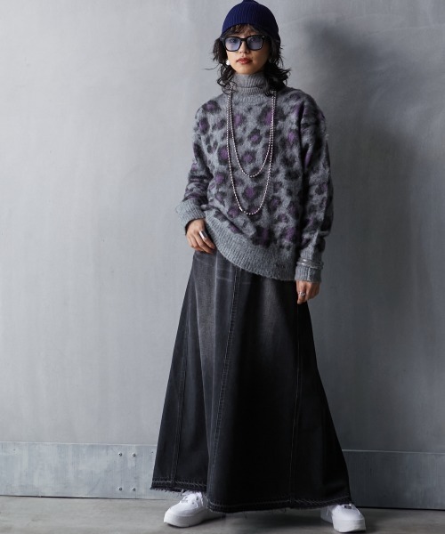 GEVS.(ジェイヴィス)の「<大きいサイズ> レオパードジャガードニットプルオーバー GEVS.(ニット/セーター・レディース・グレー系/ベージュ系・3L/5L/4L/LL/L)」の6枚目の写真