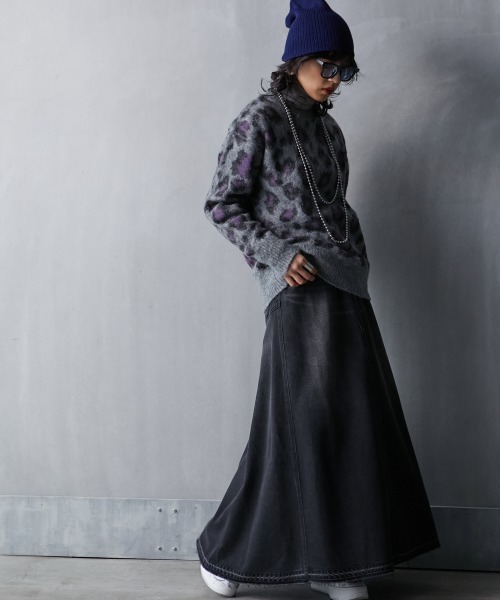 GEVS.(ジェイヴィス)の「<大きいサイズ> レオパードジャガードニットプルオーバー GEVS.(ニット/セーター・レディース・グレー系/ベージュ系・3L/5L/4L/LL/L)」の5枚目の写真