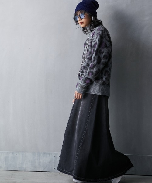 GEVS.(ジェイヴィス)の「<大きいサイズ> レオパードジャガードニットプルオーバー GEVS.(ニット/セーター・レディース・グレー系/ベージュ系・3L/5L/4L/LL/L)」の4枚目の写真