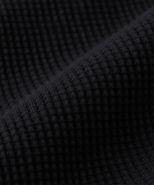 HANES(ヘインズ)の「Hanes: USAコットン サーマル クルーネック ロングスリーブ Tシャツ(Tシャツ/カットソー・メンズ・ホワイト/ブラック・MEDIUM/LARGE/X-LARGE)」の9枚目の写真