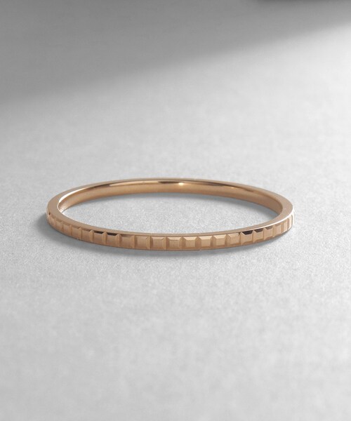COCOSHNIK(ココシュニック)の「K10ブロックカット リング(リング・レディース・イエローゴールド・10号/12号/14号)」の3枚目の写真
