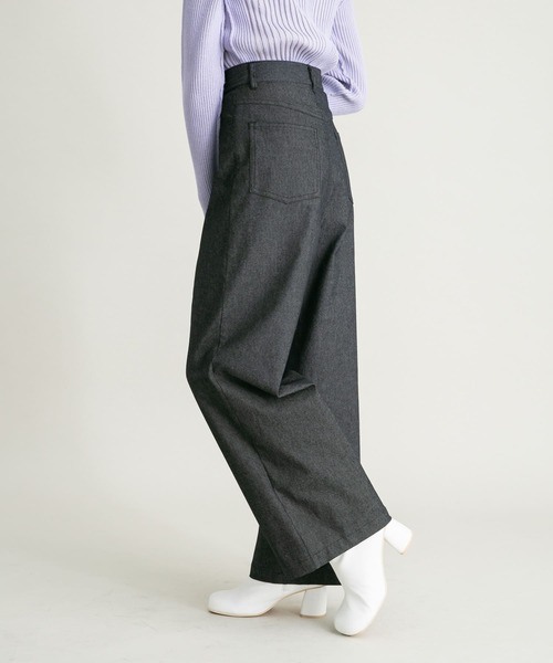 KBF（ケイビーエフ）の「フロントタックWIDEパンツ（その他パンツ・レディース・カーキ/ブラック・36/38）」の5枚目の写真