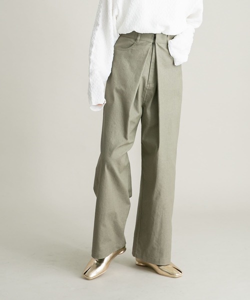 KBF（ケイビーエフ）の「フロントタックWIDEパンツ（その他パンツ・レディース・カーキ/ブラック・36/38）」の13枚目の写真