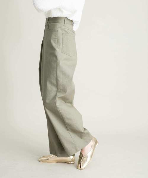 KBF（ケイビーエフ）の「フロントタックWIDEパンツ（その他パンツ・レディース・カーキ/ブラック・36/38）」の15枚目の写真