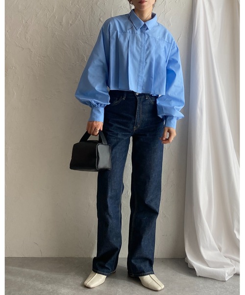 She's Closet（シーズクローゼット）の「襟付き長袖ショート丈タックプリーツブラウスシャツ（シャツ/ブラウス・レディース・ブラック/ホワイト/ブルー/グレー・FREE）」の18枚目の写真