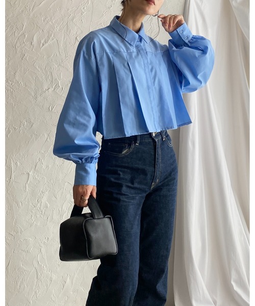 She's Closet（シーズクローゼット）の「襟付き長袖ショート丈タックプリーツブラウスシャツ（シャツ/ブラウス・レディース・ブラック/ホワイト/ブルー/グレー・FREE）」の20枚目の写真