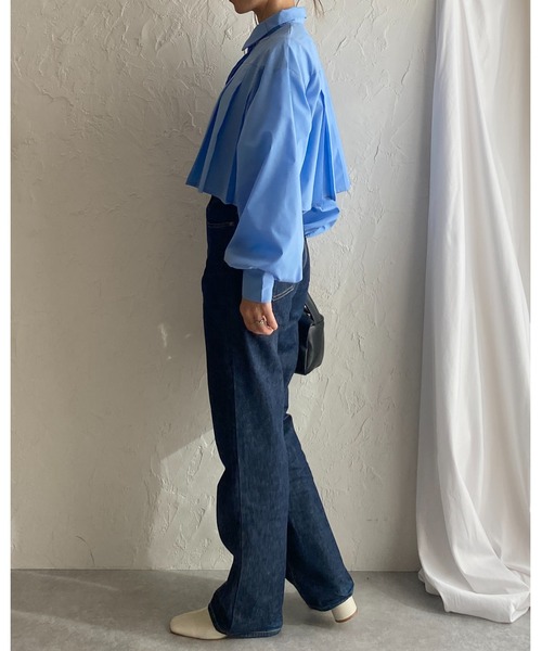 セール】襟付き長袖ショート丈タックプリーツブラウスシャツ（シャツ