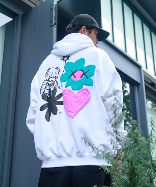 AFYF(エーエフワイエフ)の「AFYF GILDAN BODYSOUVENIR HOODED SW3/ギルダンボディ スーベニアフーディ スウェットパーカー(パーカー・メンズ・ホワイト系その他2/ブラック系その他2/ブラック系その他/ホワイト系その他/ブラック系その他7/ブラック系/ホワイト系その他3/ブラック系その他4/ブラック系その他6/ホワイト系その他5/ホワイト系その他6/ホワイト系その他7/ホワイト系/ホワイト系その他4/ブラック系その他3/ブラック系その他5・FREE)」の9枚目の写真