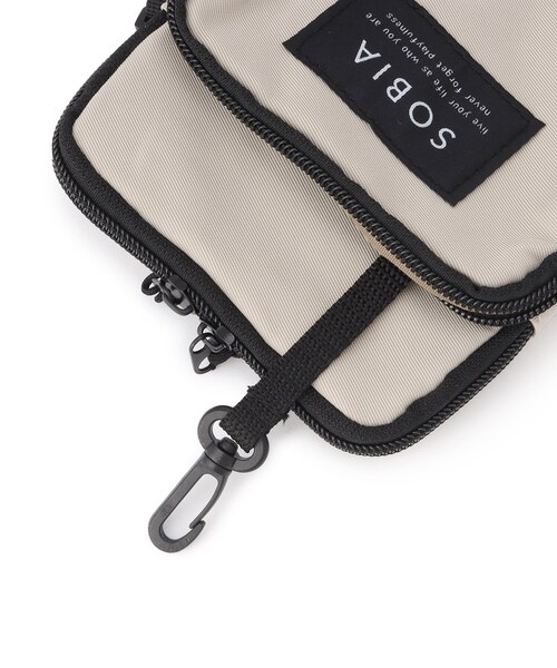 ITS'DEMO（イッツデモ）の「◆【ポケ4／撥水／ユニセックスOK／お出かけにおススメ】ナイロンスマホショルダー（ショルダーバッグ・レディース・ブラック/ライトベージュ/パープル・00）」の18枚目の写真