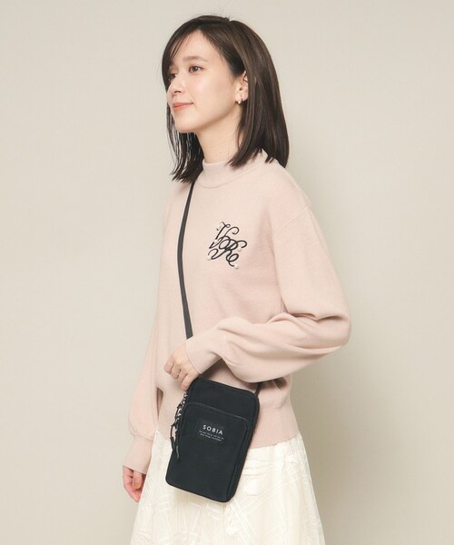 ITS'DEMO（イッツデモ）の「◆【ポケ4／撥水／ユニセックスOK／お出かけにおススメ】ナイロンスマホショルダー（ショルダーバッグ・レディース・ブラック/ライトベージュ/パープル・00）」の19枚目の写真