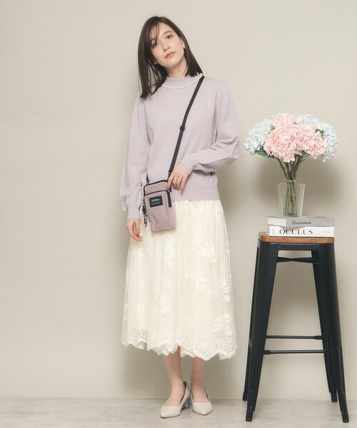 ITS'DEMO（イッツデモ）の「◆【ポケ4／撥水／ユニセックスOK／お出かけにおススメ】ナイロンスマホショルダー（ショルダーバッグ・レディース・ブラック/ライトベージュ/パープル・00）」の7枚目の写真