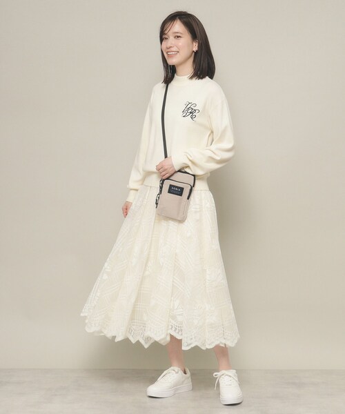 ITS'DEMO（イッツデモ）の「◆【ポケ4／撥水／ユニセックスOK／お出かけにおススメ】ナイロンスマホショルダー（ショルダーバッグ・レディース・ブラック/ライトベージュ/パープル・00）」の5枚目の写真