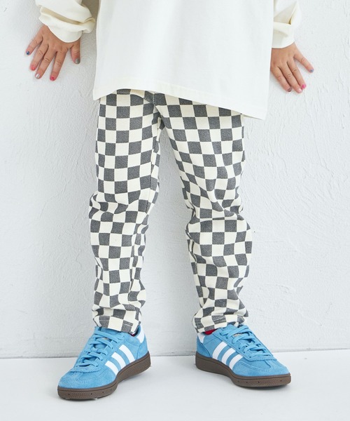 pairmanon(ペアマノン)の「【しなやかストレッチ】ユニセックス 無地 総柄 レギンスパンツ(その他パンツ・キッズ・ライトホワイト/ブラック/ライトグレー/チャコールグレー/その他/ブラック系その他/グレー系その他/ブラウン系その他/ベージュ系その他/グリーン系その他/ホワイト系その他/ホワイト系その他2/ホワイト系その他3/グレー系その他2/ブラウン系その他2/ベージュ系その他2/ストライプ/ドット/チェック/ライトベージュ/ブラック系その他2/テラコッタ/ブラウン/ブラウン系その他3/グレー系その他4/グレー系その他3/ピンク系その他・90/100/110/120/80/130)」の7枚目の写真