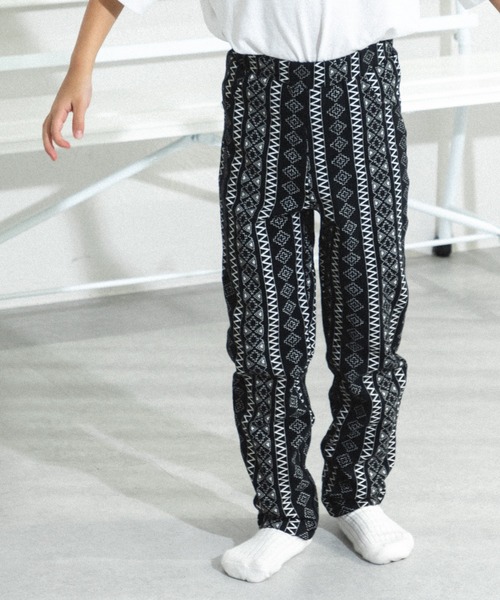 pairmanon(ペアマノン)の「【しなやかストレッチ】ユニセックス 無地 総柄 レギンスパンツ(その他パンツ・キッズ・ライトホワイト/ブラック/ライトグレー/チャコールグレー/その他/ブラック系その他/グレー系その他/ブラウン系その他/ベージュ系その他/グリーン系その他/ホワイト系その他/ホワイト系その他2/ホワイト系その他3/グレー系その他2/ブラウン系その他2/ベージュ系その他2/ストライプ/ドット/チェック/ライトベージュ/ブラック系その他2/テラコッタ/ブラウン/ブラウン系その他3/グレー系その他4/グレー系その他3/ピンク系その他・90/100/110/120/80/130)」の12枚目の写真