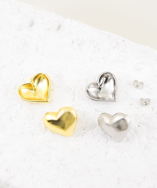 styiro(スタイロ)の「ニッケルフリー ぷっくりメタルハートピアス(ピアス(両耳用)・レディース・シルバー/ゴールド・FREE)」の5枚目の写真