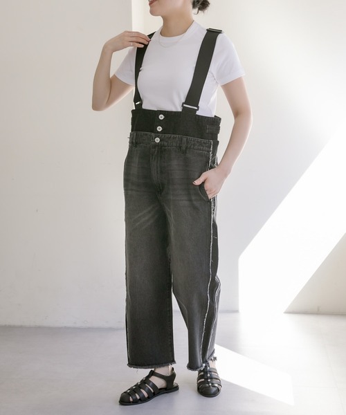 ear PAPILLONNER（イアパピヨネ）の「《セットアップ可》デニムサロペット【SUM1 STYLE(スミスタイル)】（サロペット/オーバーオール・レディース・ライトグレー/ダークグレー・FREE）」の3枚目の写真