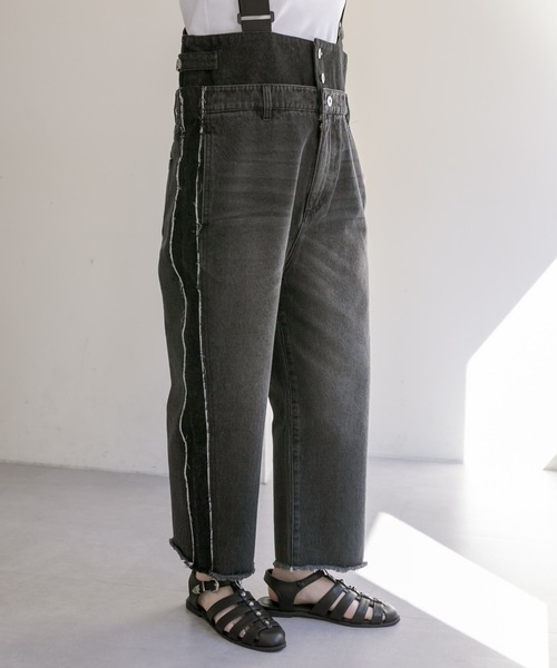 ear PAPILLONNER（イアパピヨネ）の「《セットアップ可》デニムサロペット【SUM1 STYLE(スミスタイル)】（サロペット/オーバーオール・レディース・ライトグレー/ダークグレー・FREE）」の9枚目の写真