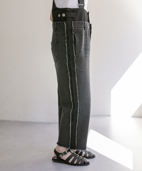 ear PAPILLONNER（イアパピヨネ）の「《セットアップ可》デニムサロペット【SUM1 STYLE(スミスタイル)】（サロペット/オーバーオール・レディース・ライトグレー/ダークグレー・FREE）」の10枚目の写真
