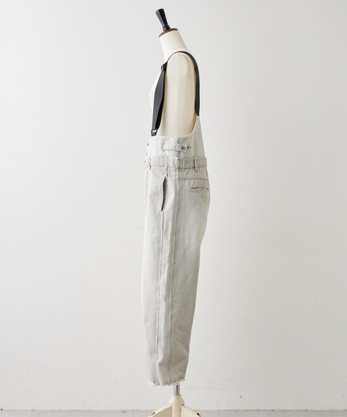 ear PAPILLONNER（イアパピヨネ）の「《セットアップ可》デニムサロペット【SUM1 STYLE(スミスタイル)】（サロペット/オーバーオール・レディース・ライトグレー/ダークグレー・FREE）」の16枚目の写真