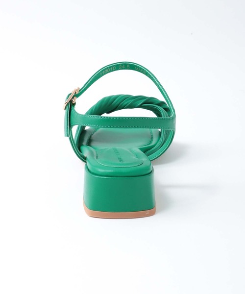 Chiaki Katagiri（チアキカタギリ）の「アンクルストラップサンダル【CHIAKI KATAGIRI】（サンダル・レディース・グリーン/ブラック/ベージュ・02/04/03/01/00）」の5枚目の写真