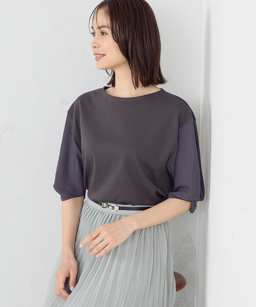 COMME CA ISM(コムサイズム)の「とろみスリーブ Tシャツ(Tシャツ/カットソー・レディース・ホワイト/ピンク/チャコール・MEDIUM/LARGE)」の9枚目の写真