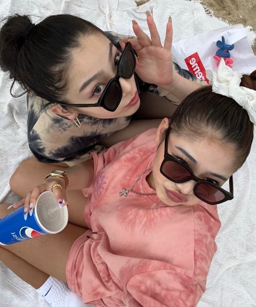 INTER FACTORY（インターファクトリー）の「AINA - タイダイ刺繍セットアップ　made in INTER FACTORY（Tシャツ/カットソー・レディース・ピンク/チャコールグレー/ホワイト/ネイビー/ブラウン・FREE）」の10枚目の写真