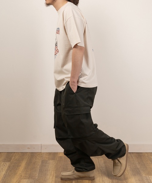 SlashDate（スラッシュデイト）の「ナチュラルストレッチワイドカーゴパンツ/オーバーサイズ/裾ドローコード（カーゴパンツ・メンズ・ホワイト/グリーン/マスタード/ブラック/ブルー・M/L/XL）」の8枚目の写真