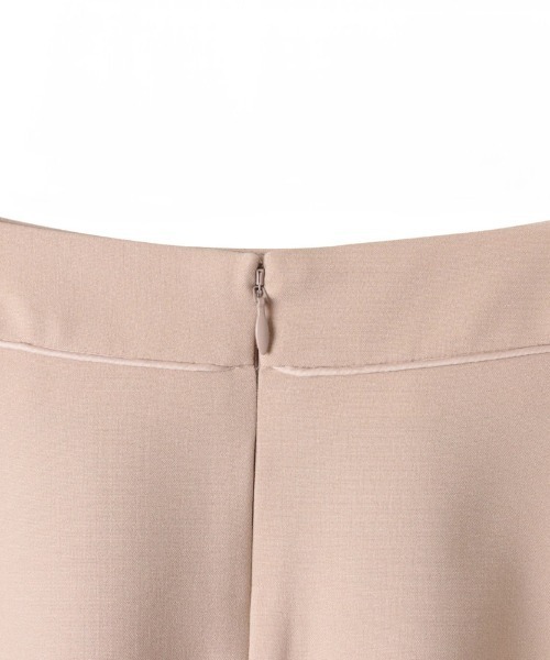 ketty(ケティ)の「【New Desigh】美シルエットフレアスカート≪洗濯機で洗える≫(スカート・レディース・ネイビー/ベージュ/ブラック/ライトグレー/オフホワイト・S/M/L/XS)」の6枚目の写真