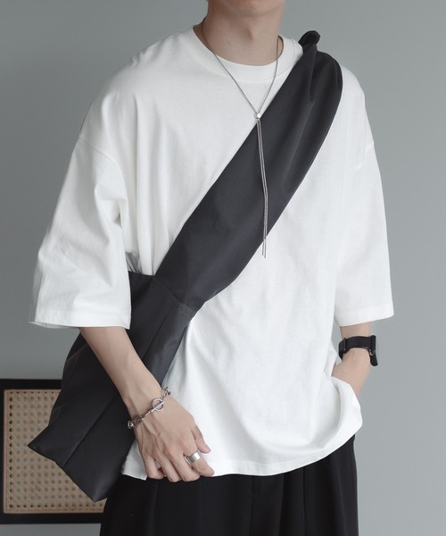 epnok(エプノック)の「ノットショルダーBAG(ショルダーバッグ・メンズ・ブラック/チャコールグレー・ONE SIZE)」の4枚目の写真