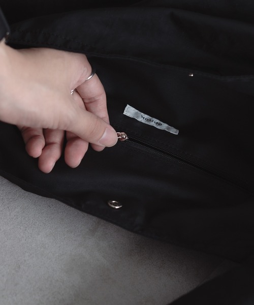 epnok(エプノック)の「ノットショルダーBAG(ショルダーバッグ・メンズ・ブラック/チャコールグレー・ONE SIZE)」の17枚目の写真