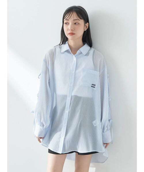 earth music&ecology（アースミュージックアンドエコロジー）の「袖スリットリボンロングシャツ（シャツ/ブラウス・レディース・グレー/サックスブルー/ブルー・FREE）」の10枚目の写真