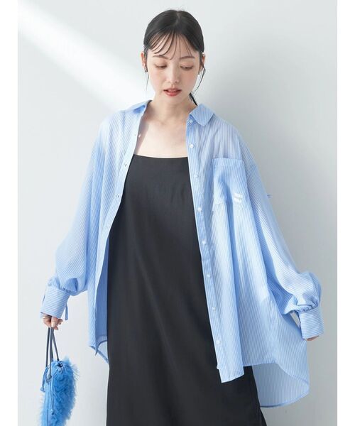 earth music&ecology（アースミュージックアンドエコロジー）の「袖スリットリボンロングシャツ（シャツ/ブラウス・レディース・グレー/サックスブルー/ブルー・FREE）」の15枚目の写真