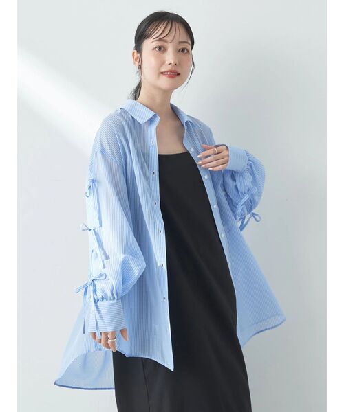 earth music&ecology（アースミュージックアンドエコロジー）の「袖スリットリボンロングシャツ（シャツ/ブラウス・レディース・グレー/サックスブルー/ブルー・FREE）」の17枚目の写真