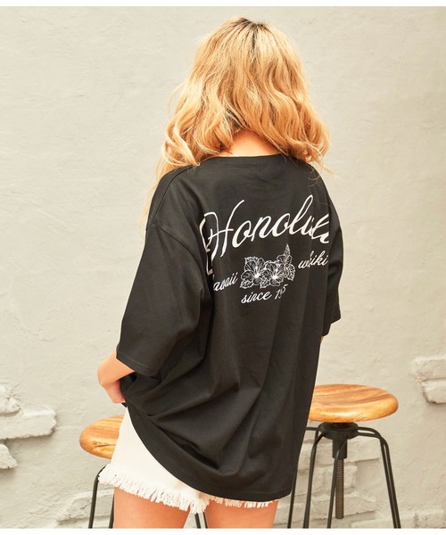 anap mimpi（アナップミンピ）の「ALOHA HONOLULU プリント ビッグTシャツ（Tシャツ/カットソー・レディース・ホワイト/ブラック/サックスブルー・FREE）」の2枚目の写真